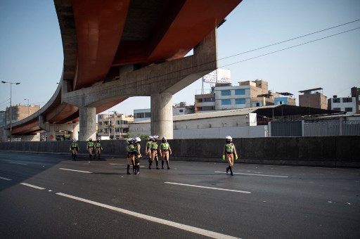 Toque de queda sorprende a Lima en medio de protestas - El Sol News Media